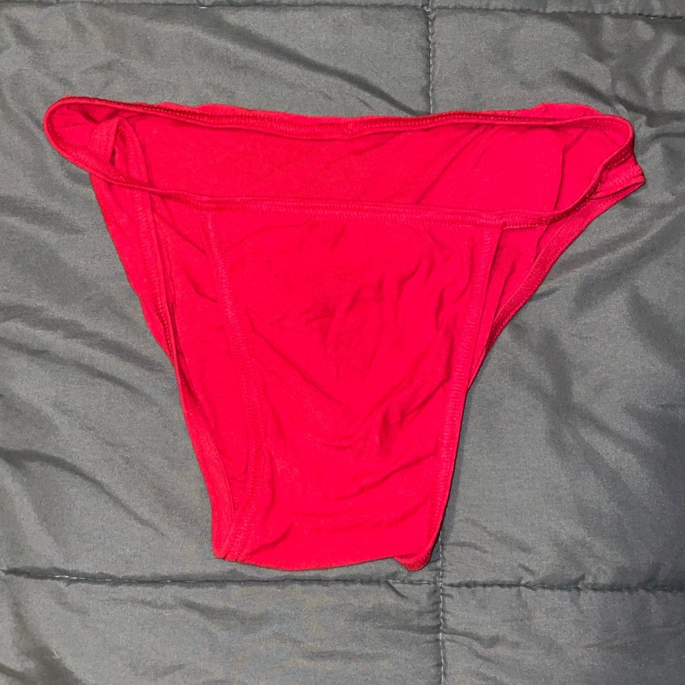Bikini briefs